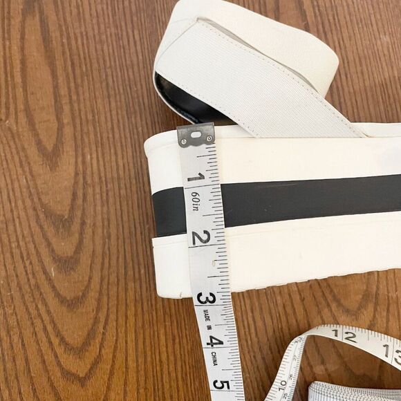 Steve Madden Women’s White Black Haze 3” Platform Retro Flat Sandal US 6 Bold - Picture 10 of 10